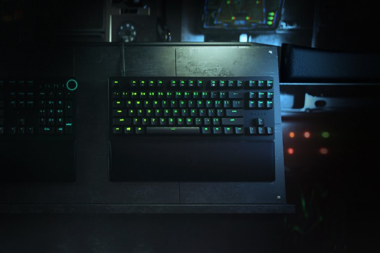 Razer Huntsman V2 Tenkeyless - Linear Optical Switch - US